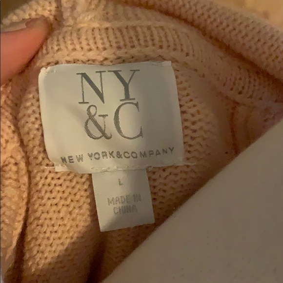 New York and Company Cardigan - Picture 3 of 3